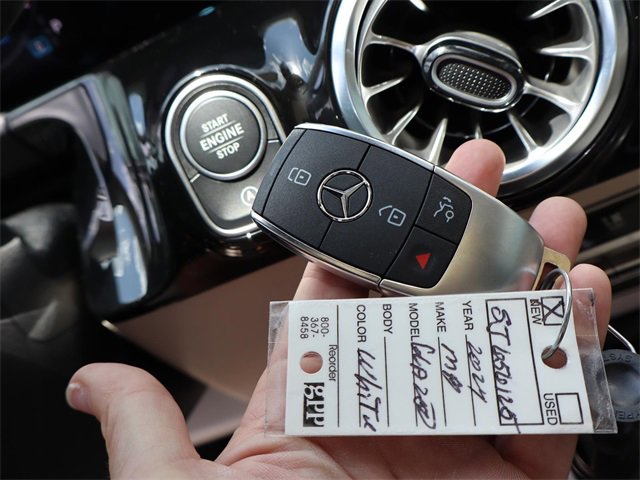 New 2025 Mercedes-Benz GLA 250 image 12