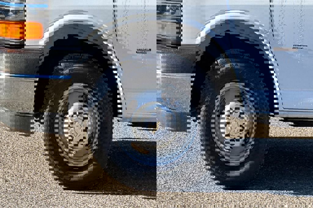 New 2025 Chevrolet Express 3500 w/ Power Convenience Package image 24