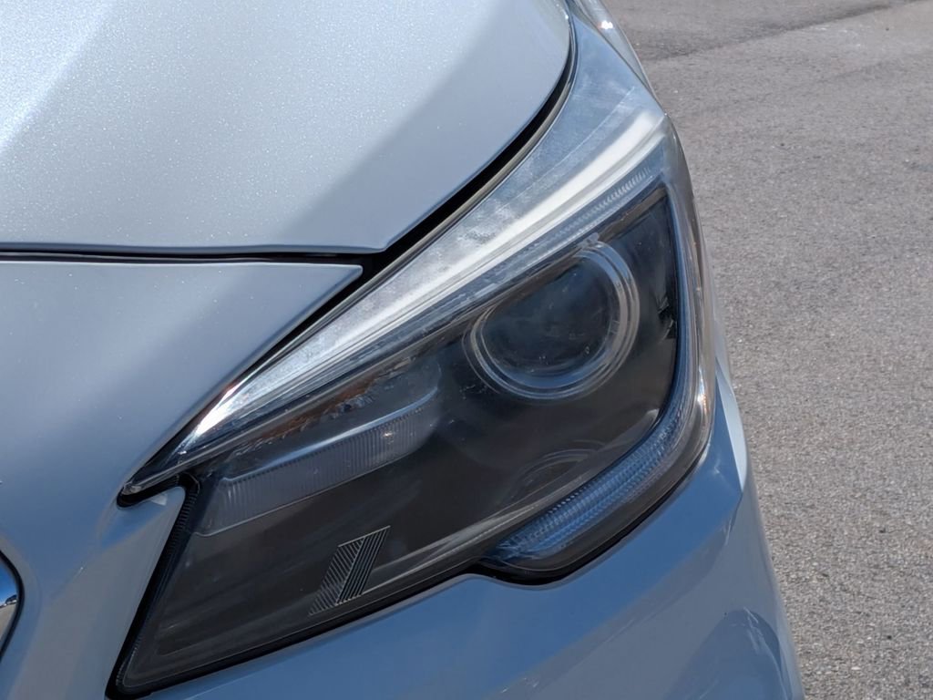 Used 2019 Subaru Outback 3.6R Touring AWD/4WD image 9