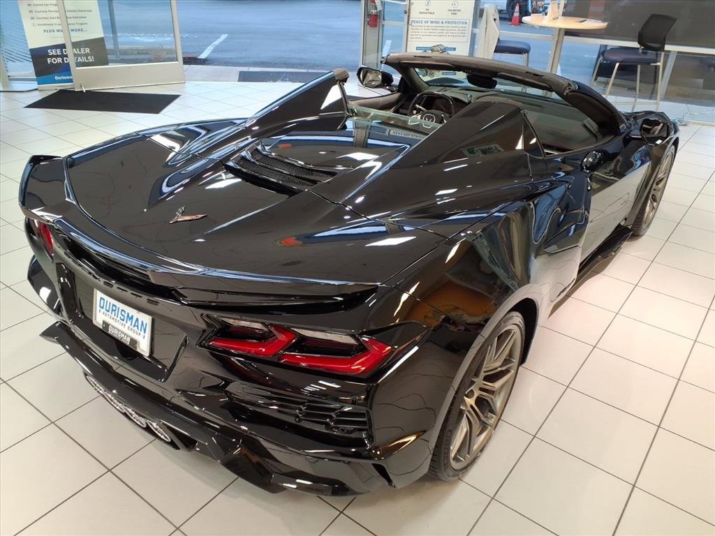 New 2026 Chevrolet Corvette Z06 w/ Battery Protection Package image 8