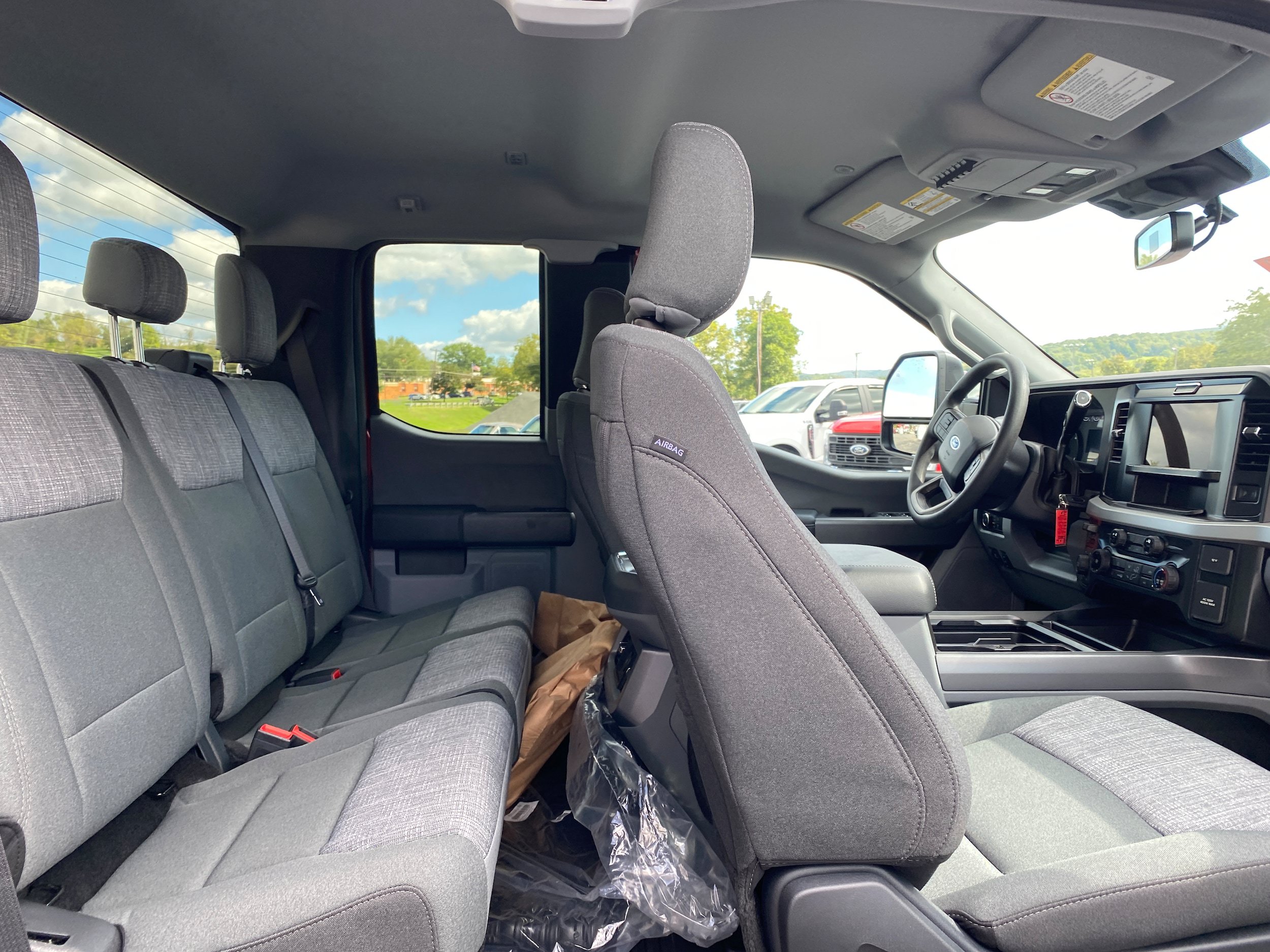 New 2026 Ford F350 XLT w/ XLT Value Package AWD/4WD image 19