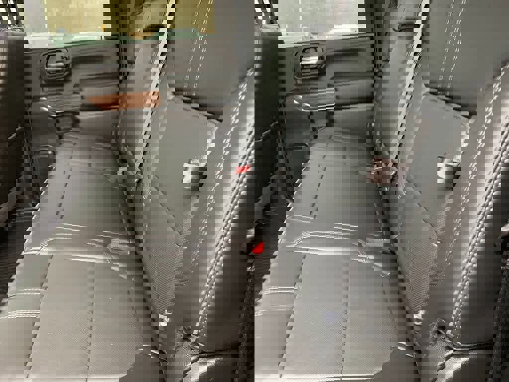 Used 2020 Chevrolet Silverado 2500 High Country w/ Z71 Off-Road Package image 19