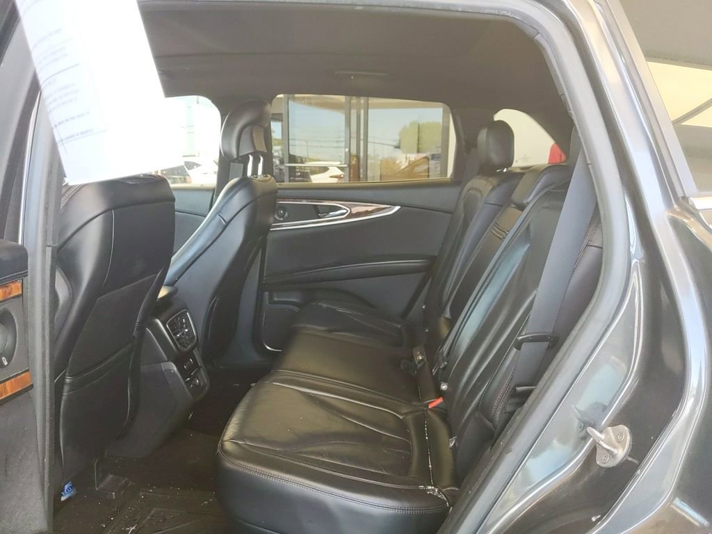 Used 2019 Lincoln Nautilus Reserve AWD/4WD image 11