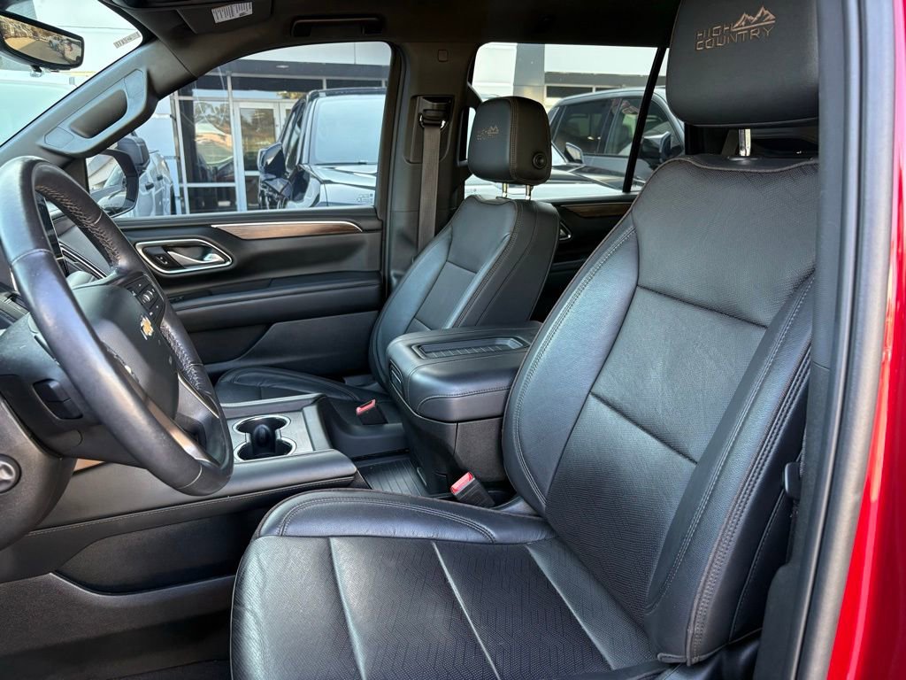 Used 2022 Chevrolet Tahoe High Country AWD/4WD image 13