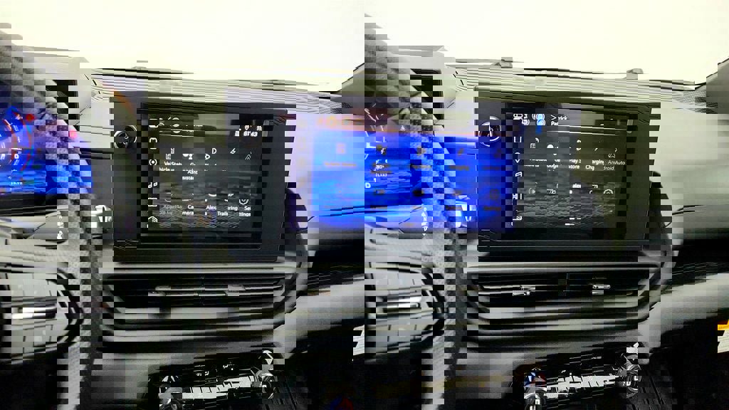 Used 2024 Chevrolet Silverado EV W/T AWD/4WD image 17