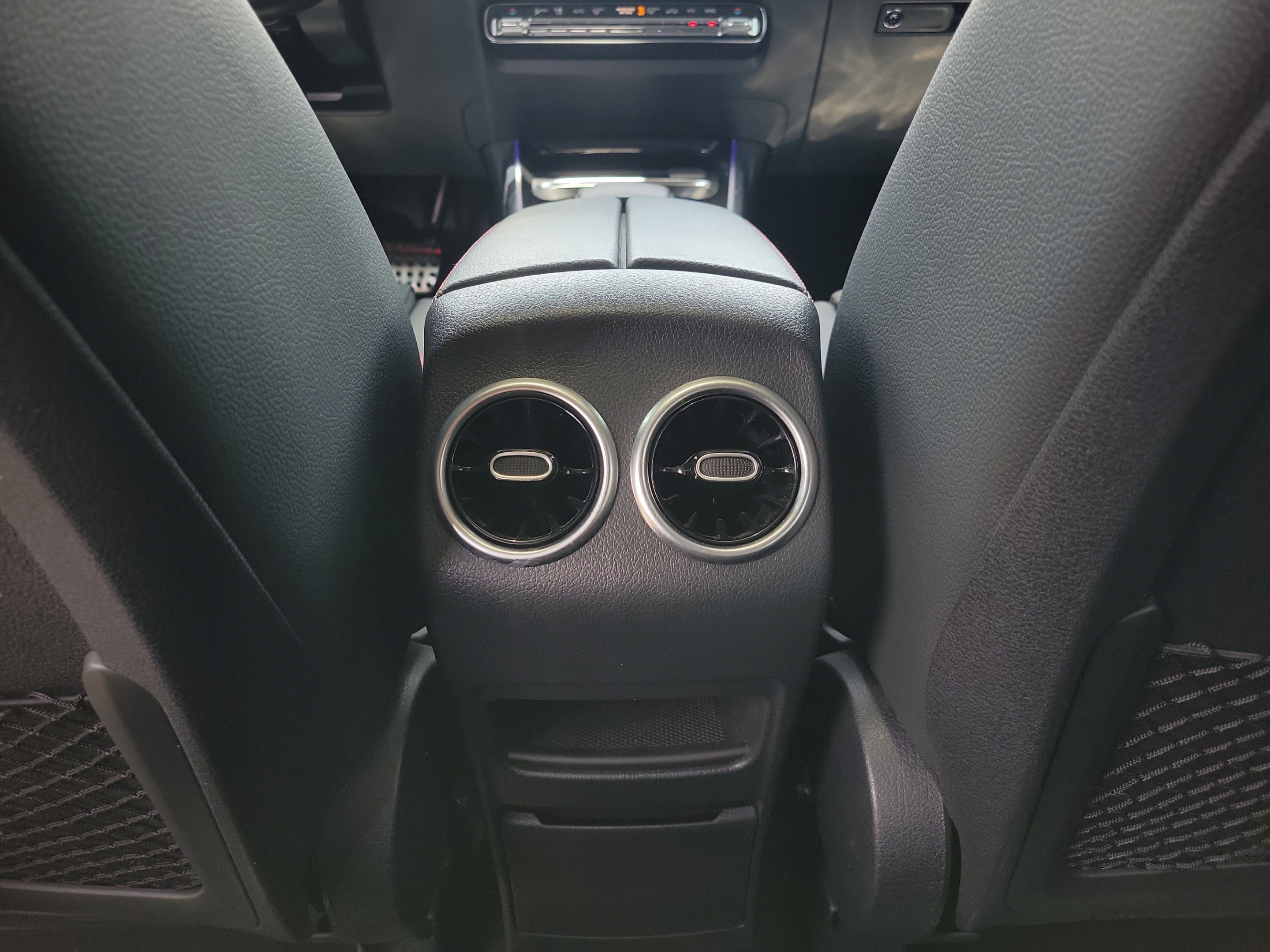 Used 2023 Mercedes-Benz GLB 250 image 11