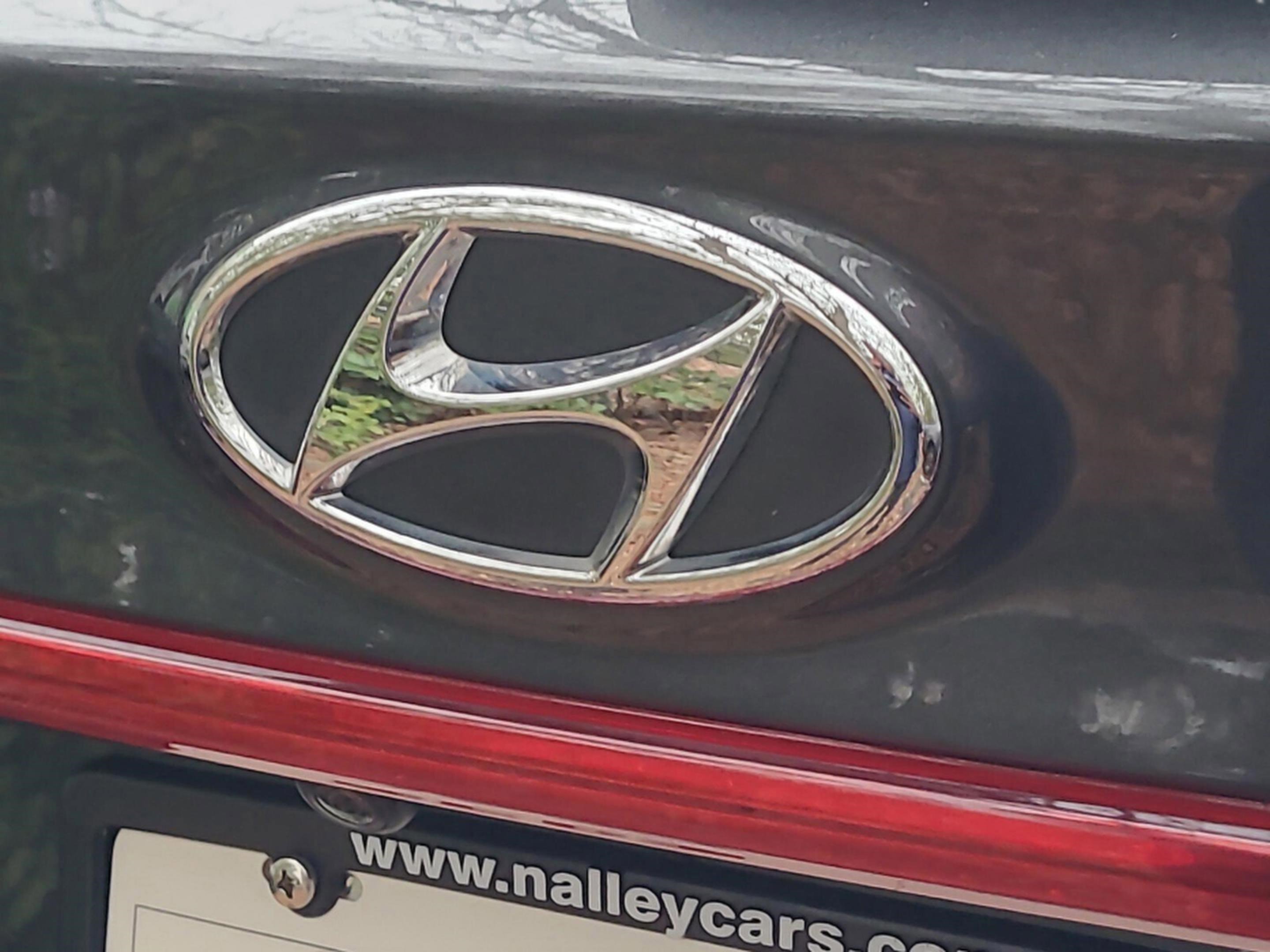 Used 2022 Hyundai Santa Fe SEL w/ Cargo Package image 29