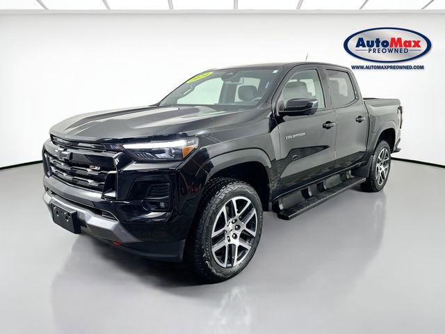 Used 2024 Chevrolet Colorado Z71 w/ Z71 Convenience Package 2 image 5