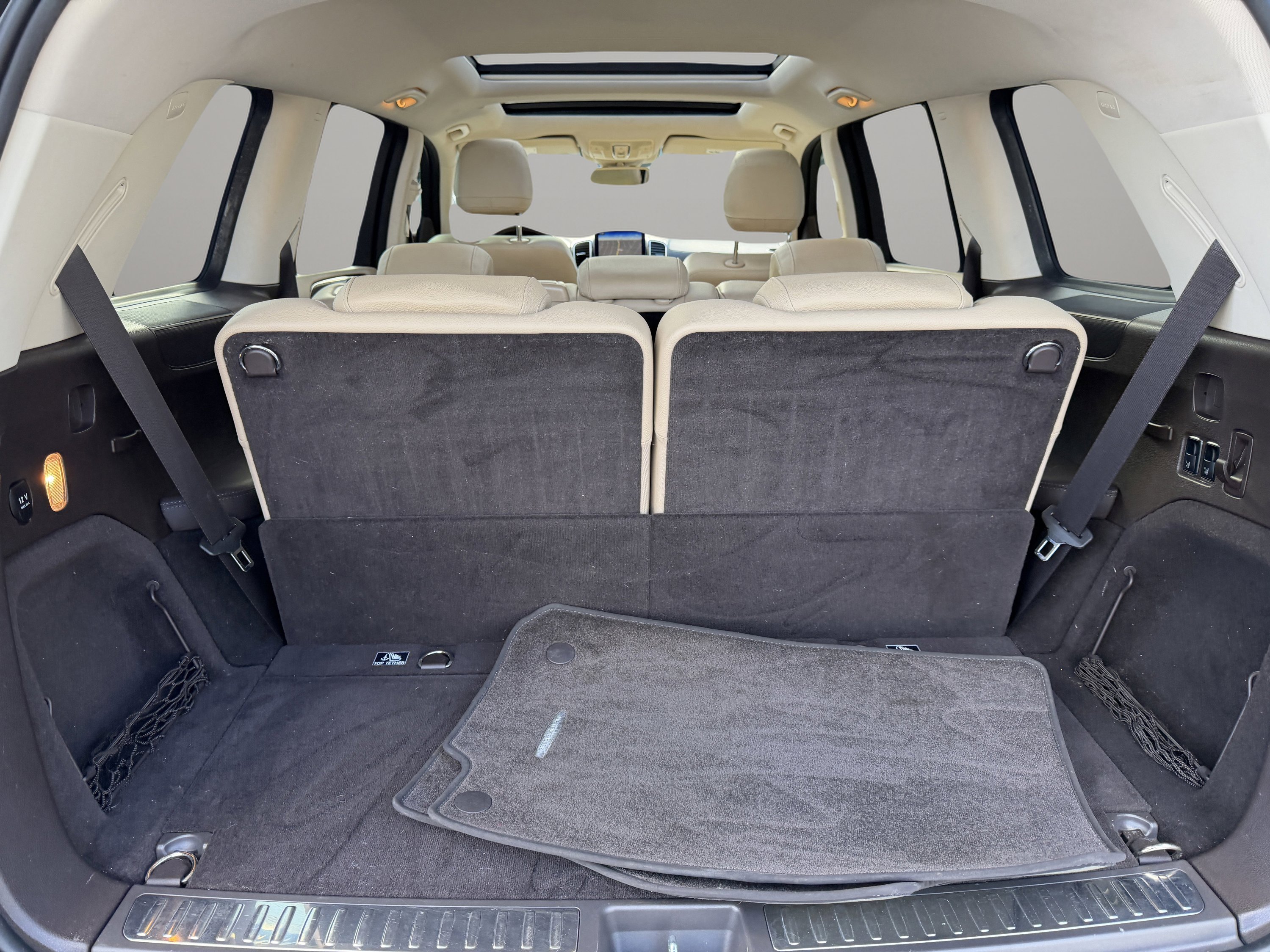 Used 2018 Mercedes-Benz GLS 450 4MATIC w/ Premium Package image 50