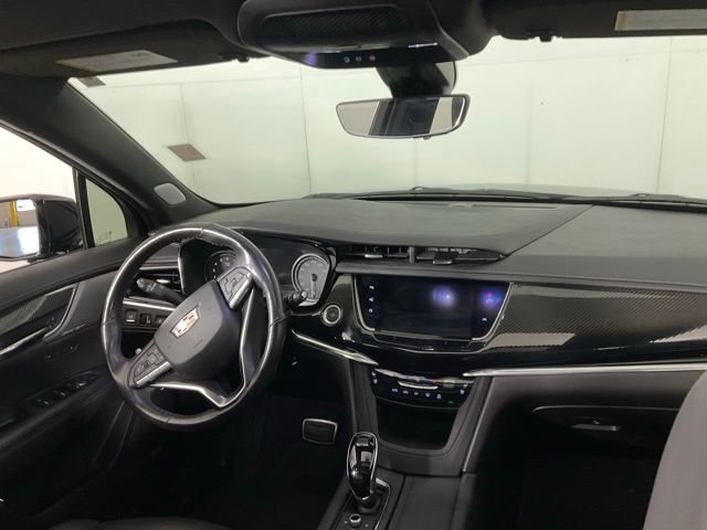 Used 2020 Cadillac XT6 Sport image 28
