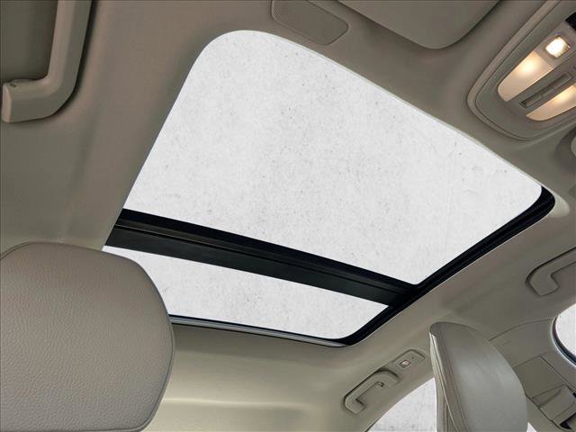 Used 2024 Volvo S60 B5 Ultimate w/ Climate Package AWD/4WD image 15