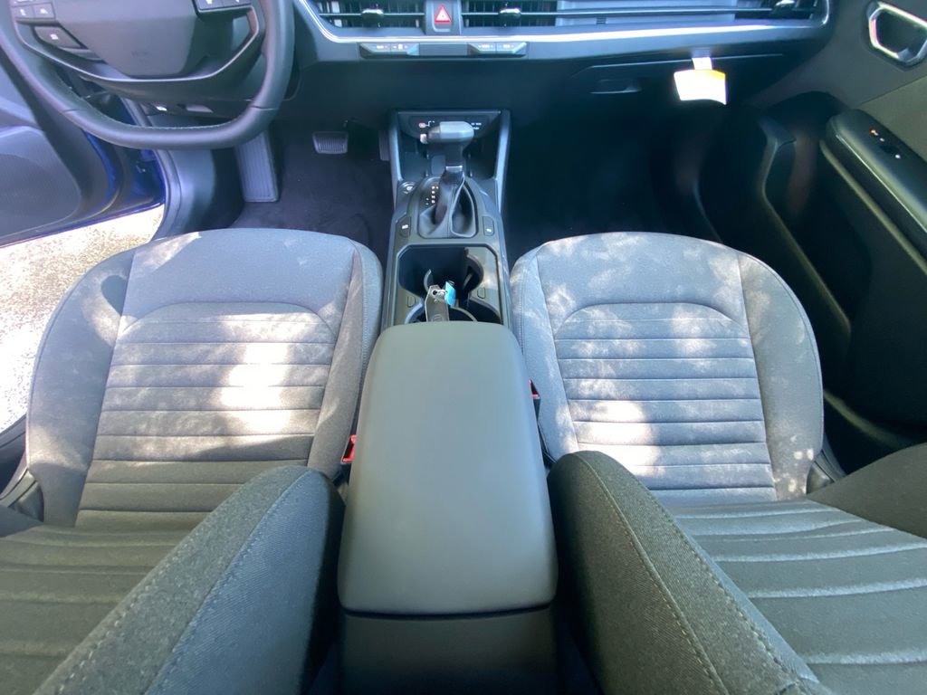 Used 2025 Kia K4 EX FWD image 6