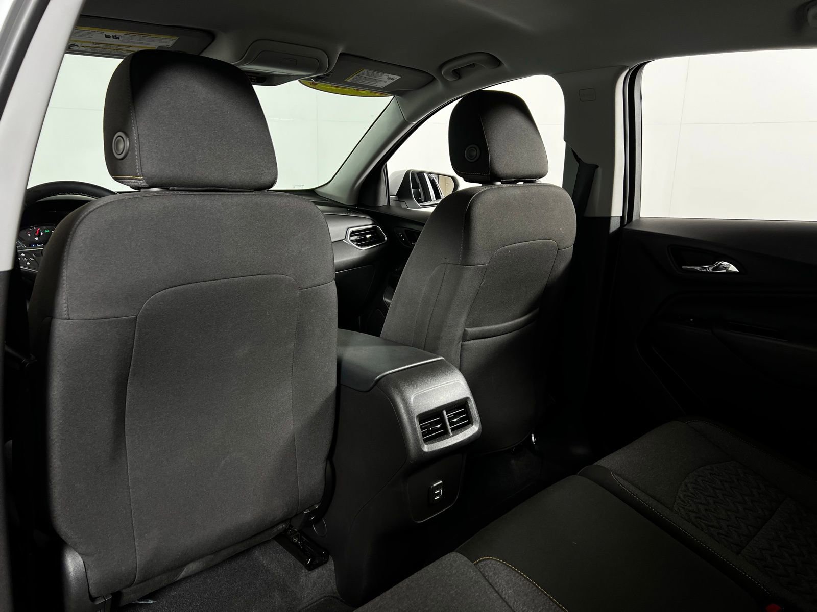 Used 2024 Chevrolet Equinox LT image 22