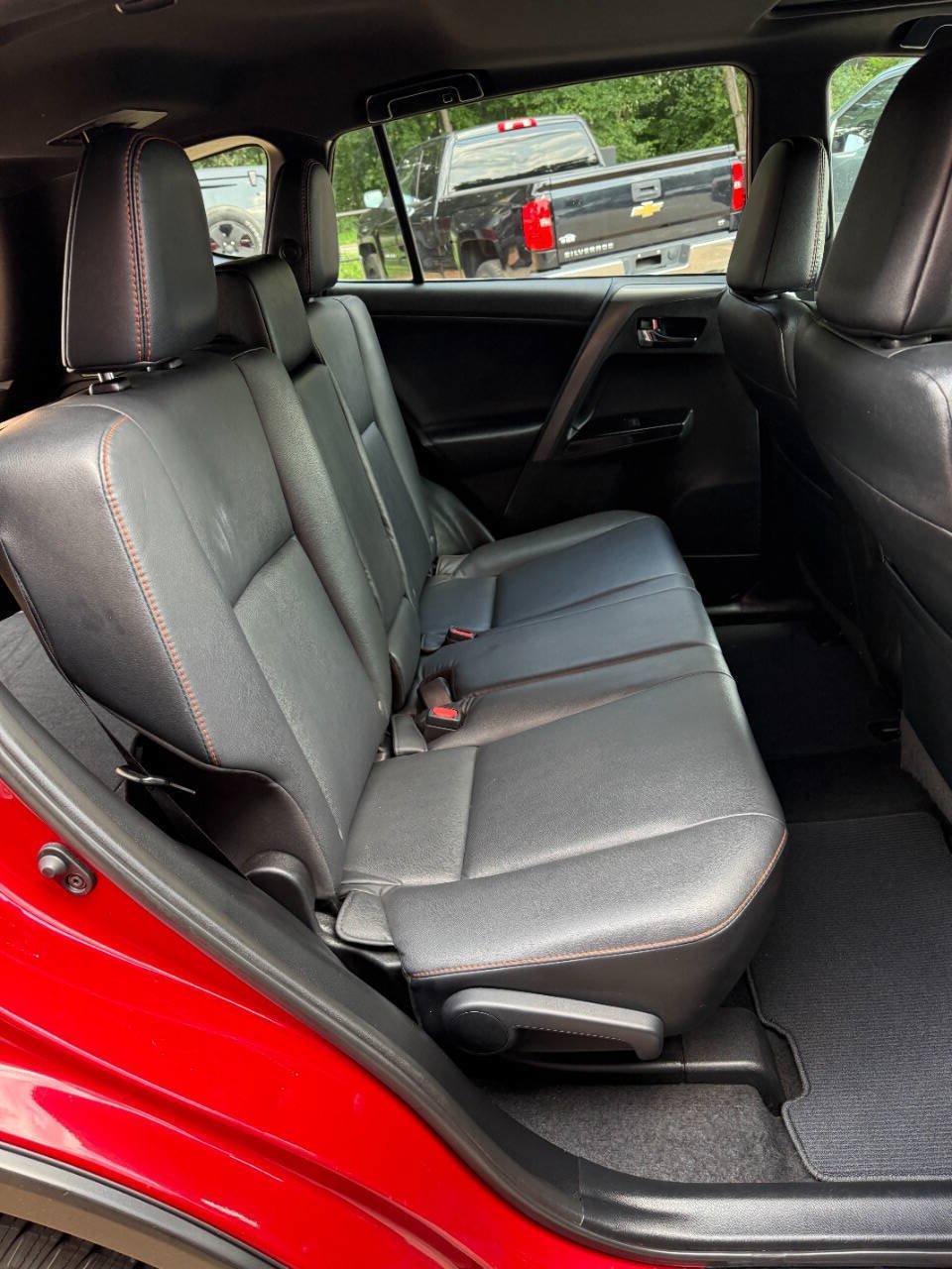 Used 2017 Toyota RAV4 SE w/ Power Extra Value Package AWD/4WD image 16