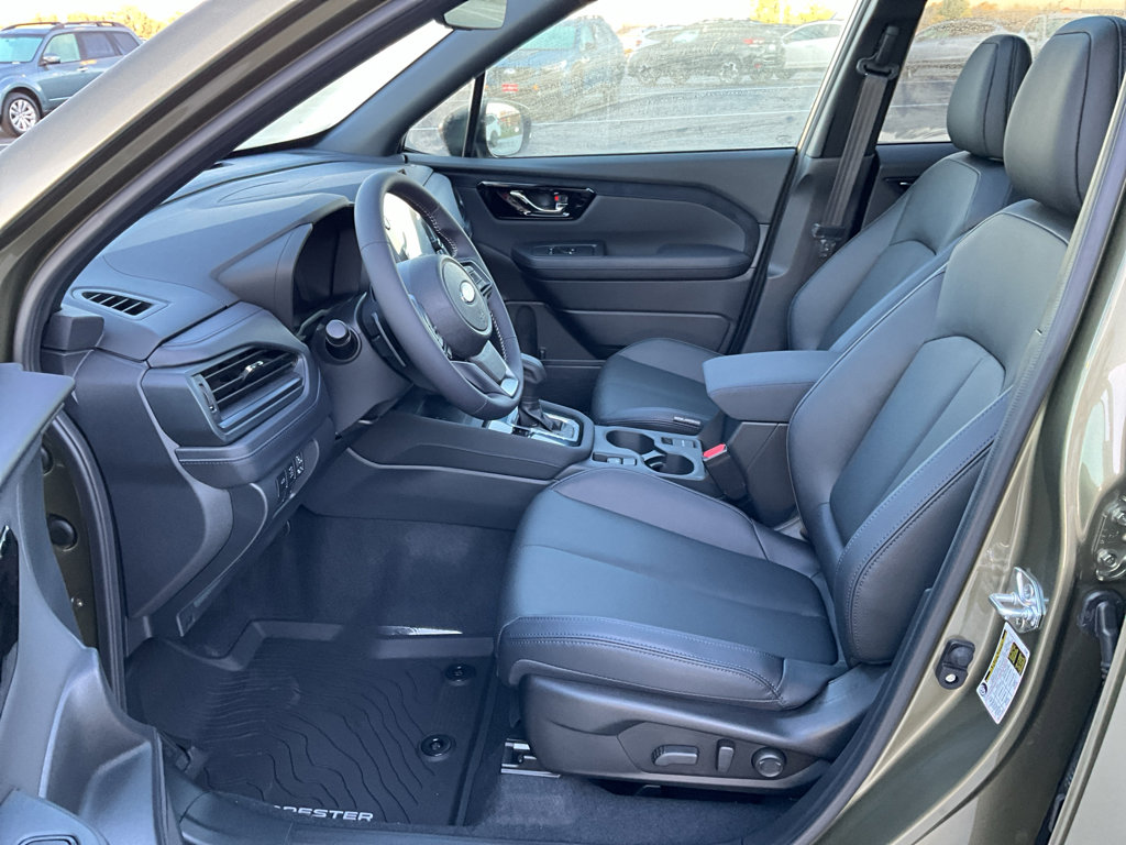 New 2025 Subaru Forester Limited image 13