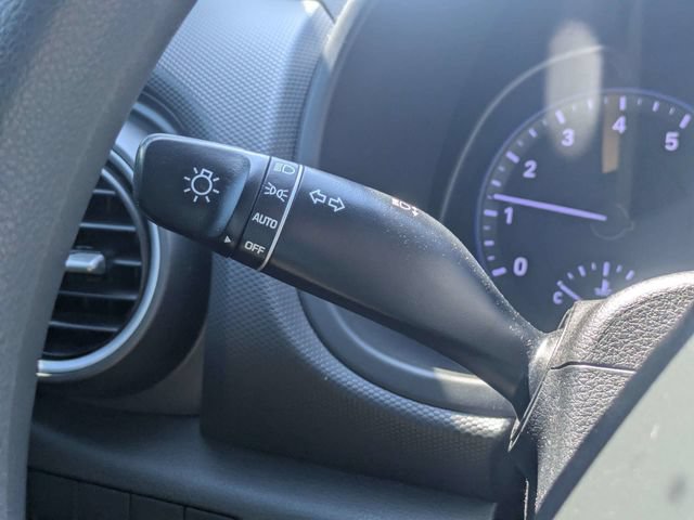 Used 2019 Hyundai Kona SE FWD image 25