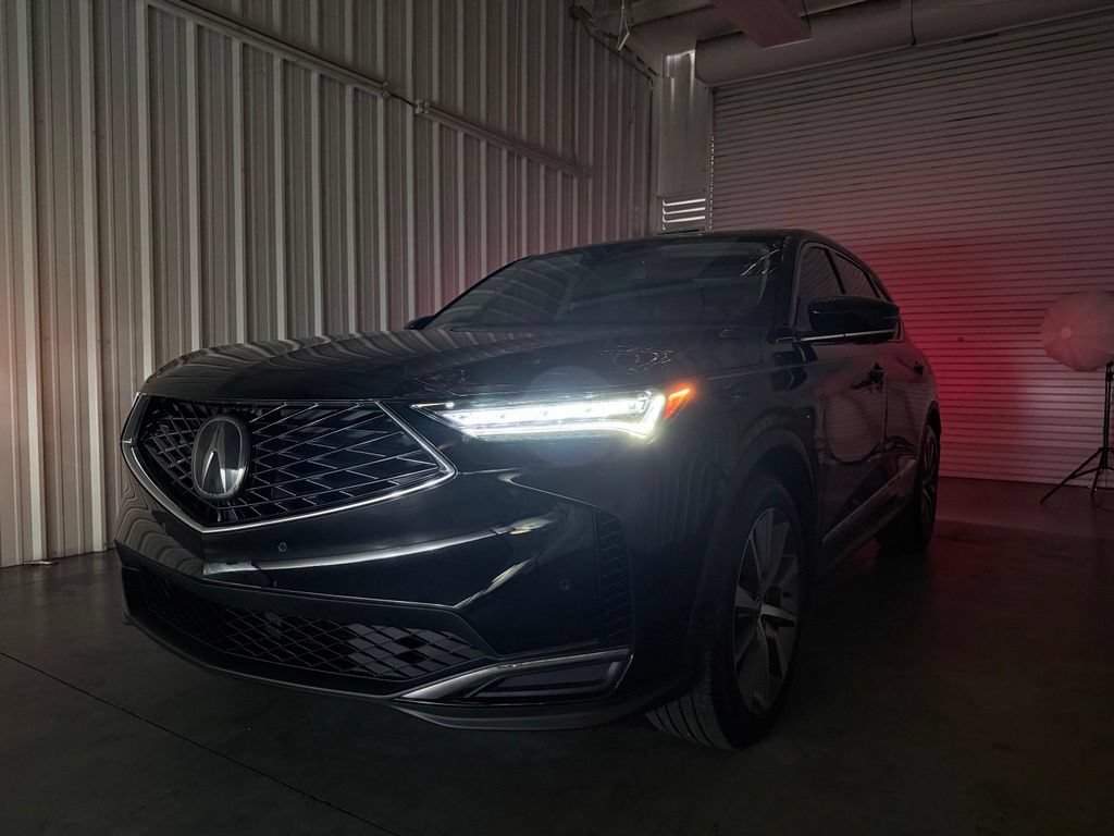Used 2025 Acura MDX FWD w/ Technology Package image 8