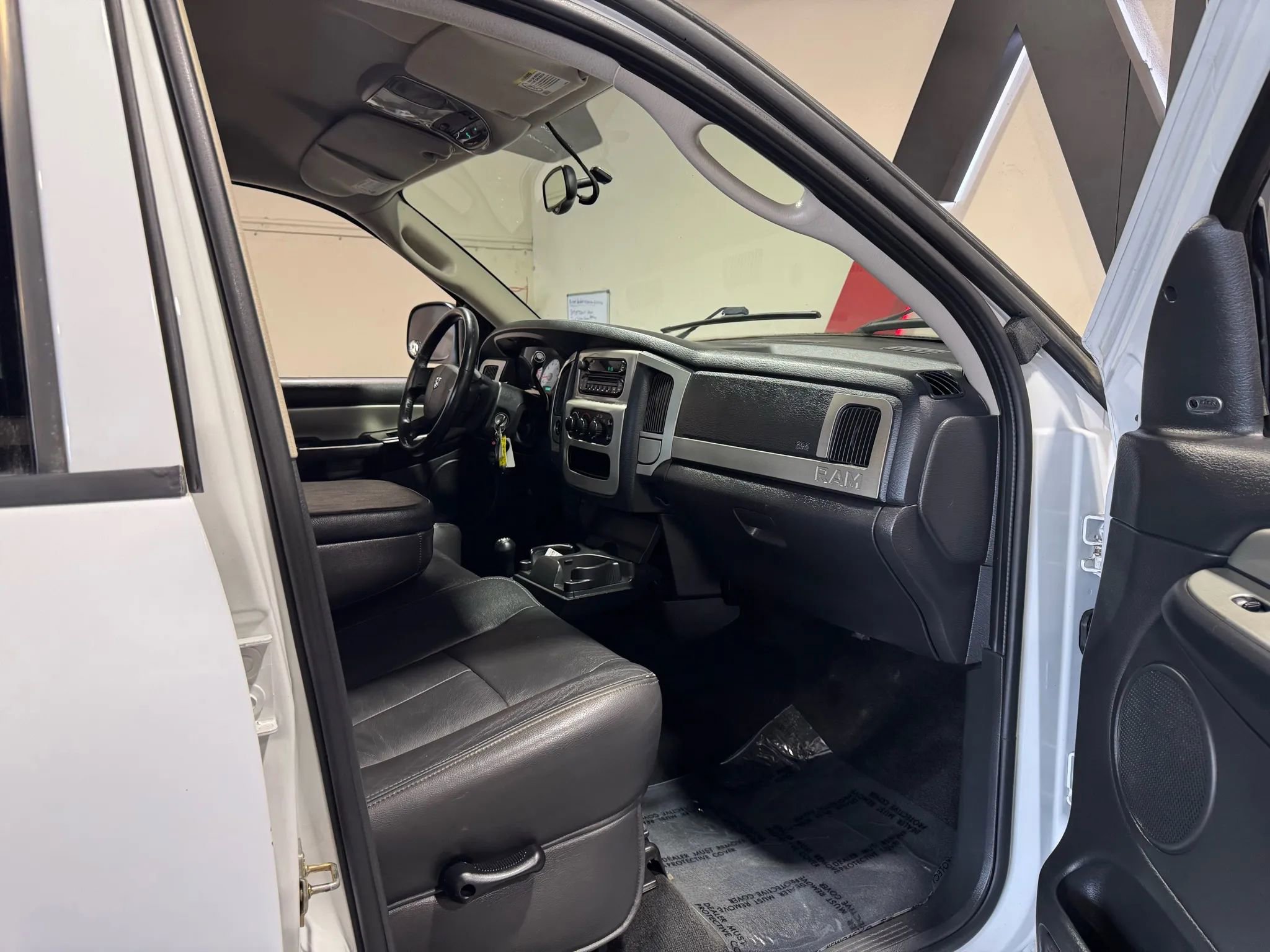 Used 2005 Dodge Ram 2500 Truck SLT w/ Trailer Tow Group AWD/4WD image 14