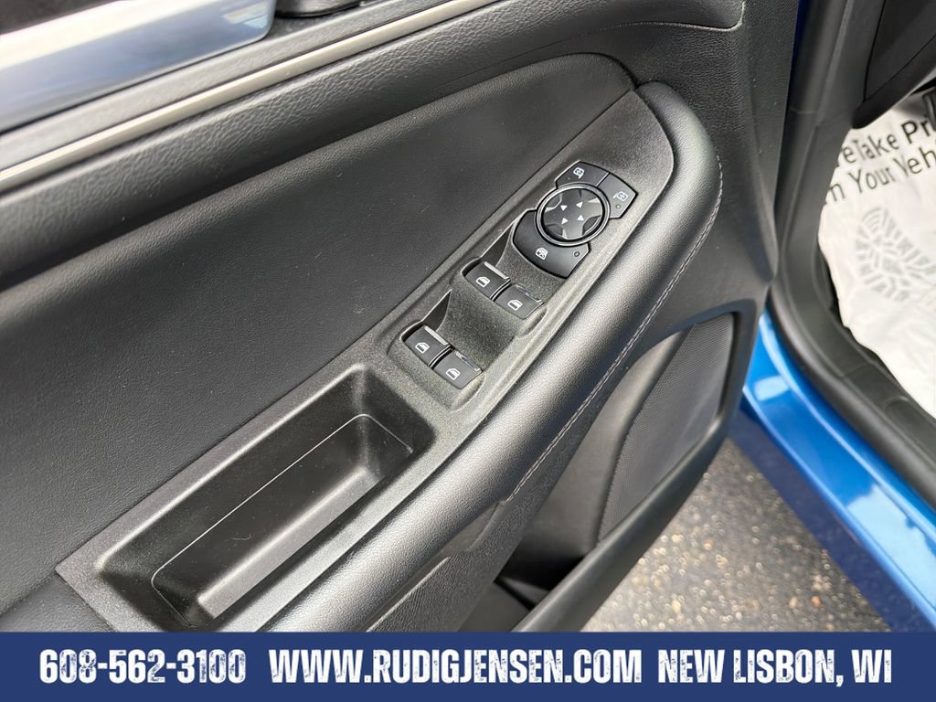 Used 2024 Ford Edge SEL w/ Convenience Package AWD/4WD image 11