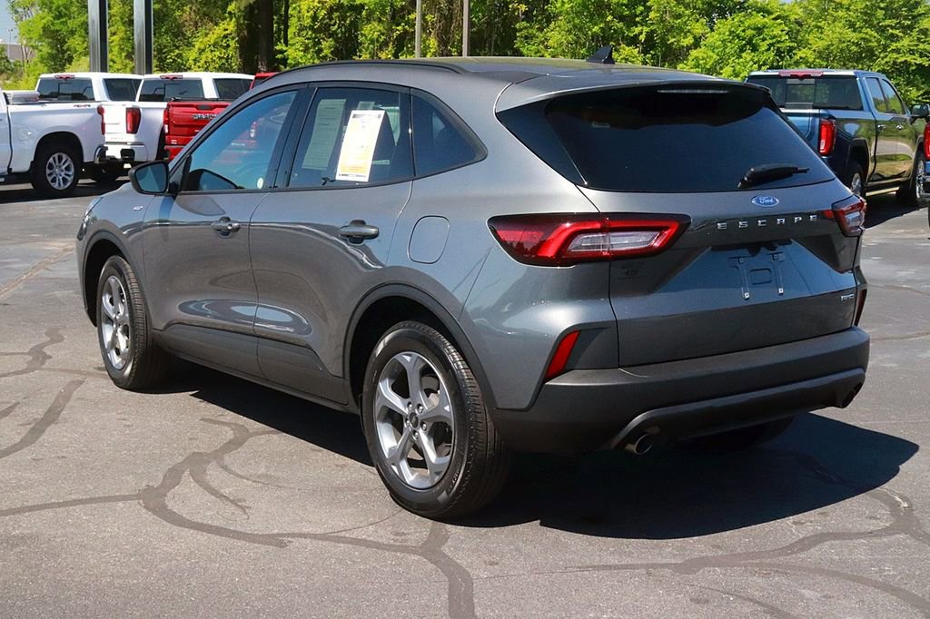 Used 2025 Ford Escape ST-Line AWD/4WD image 5