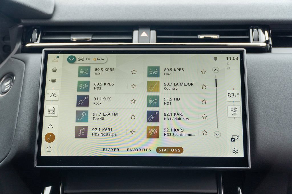 Used 2026 Land Rover Range Rover Velar S AWD/4WD image 17