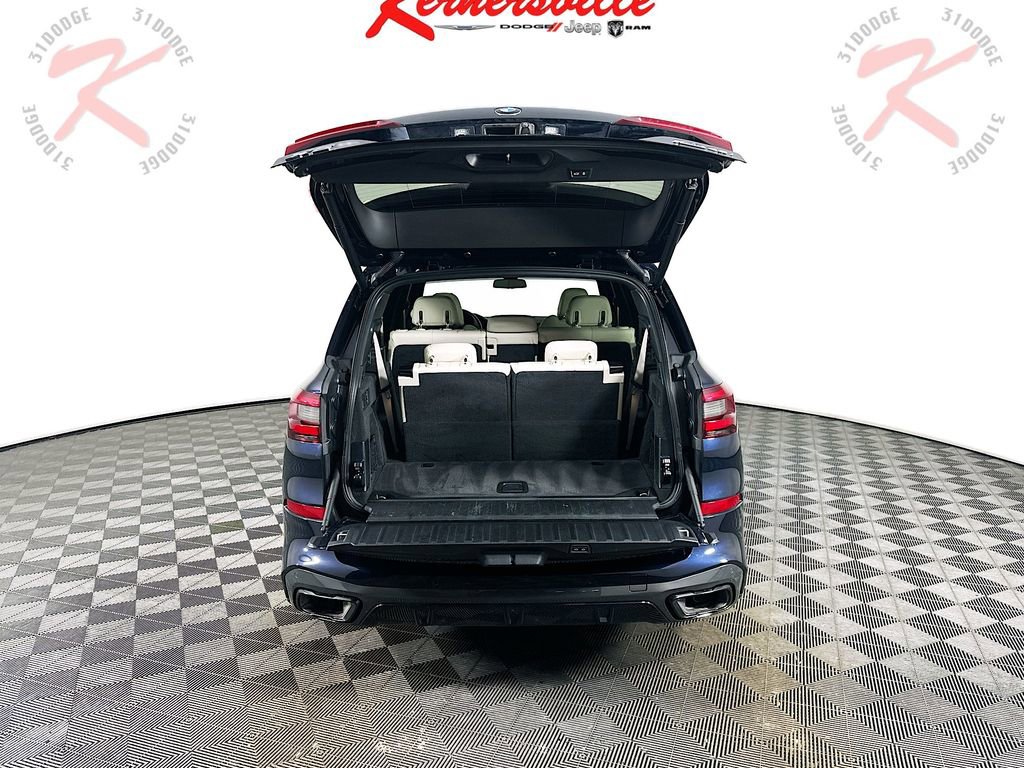 Used 2021 BMW X5 xDrive40i w/ M Sport Package image 28