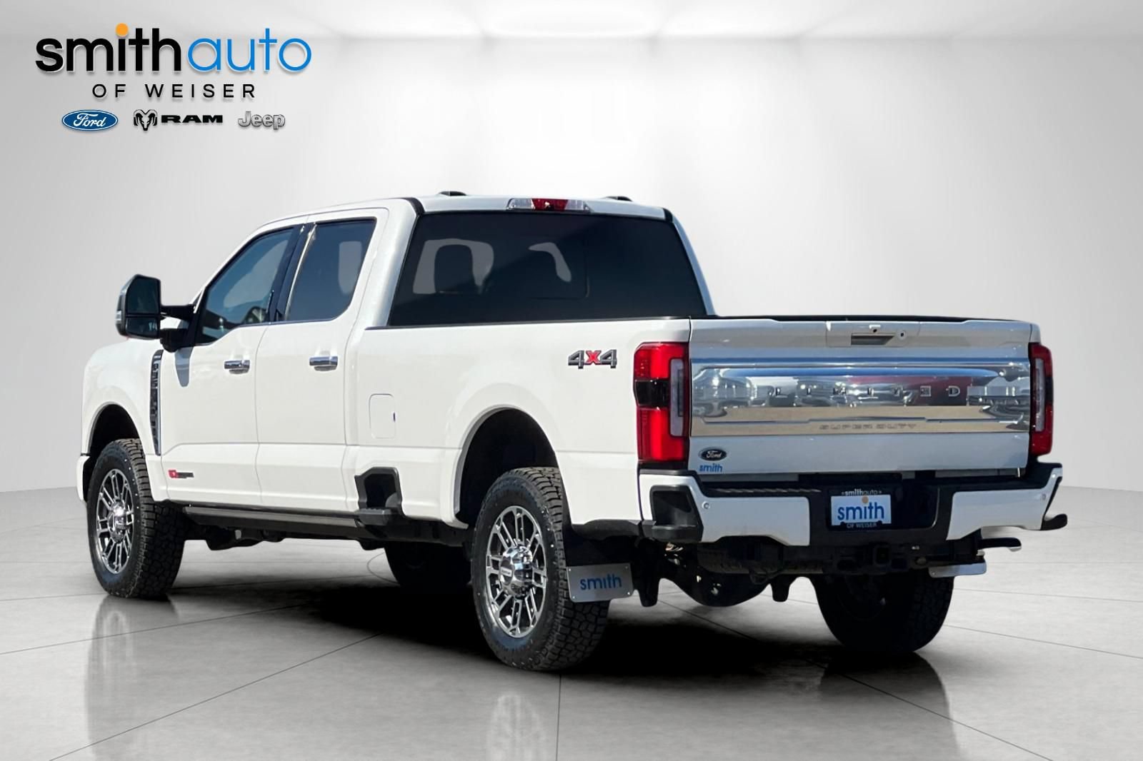 Used 2024 Ford F350 Limited AWD/4WD image 7