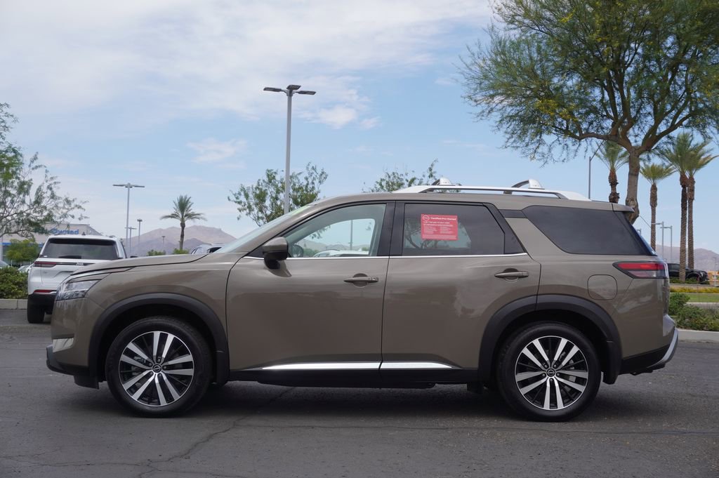 Certified 2024 Nissan Pathfinder Platinum w/ Cargo Package AWD/4WD image 2
