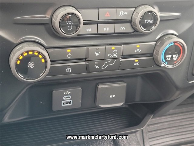 New 2026 Ford F250 XL w/ XL Chrome Package image 12