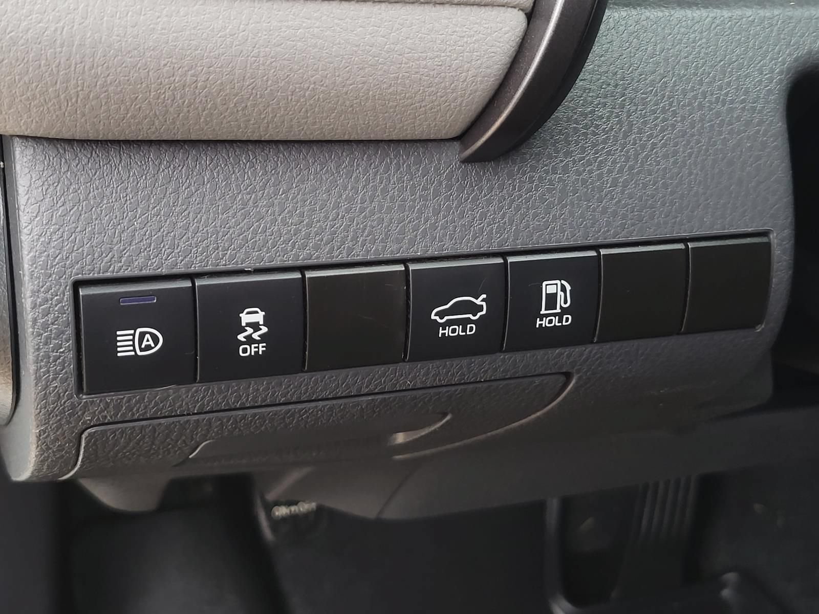 Used 2024 Toyota Camry SE FWD image 20
