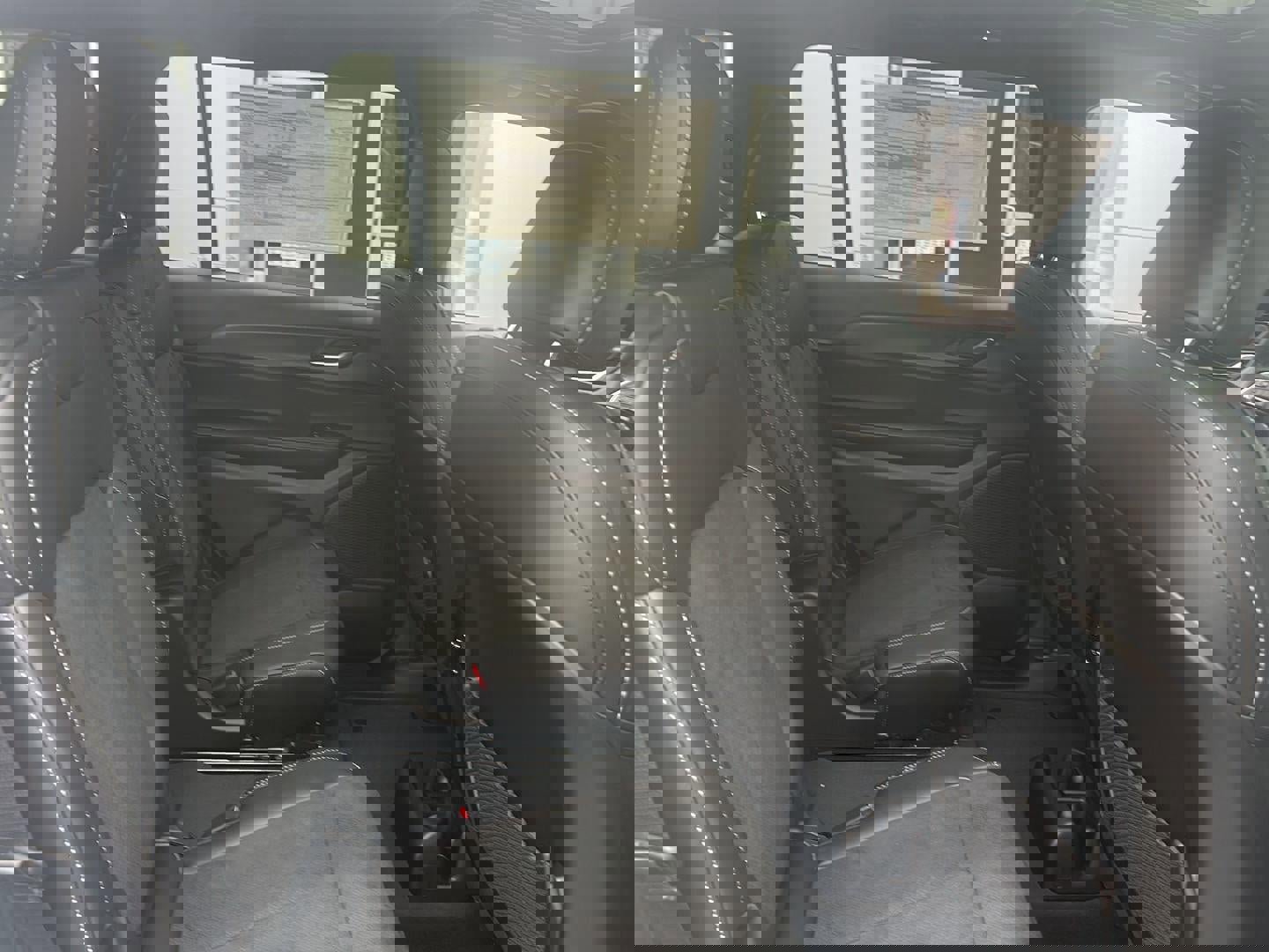 New 2025 Jeep Grand Cherokee L Altitude image 7