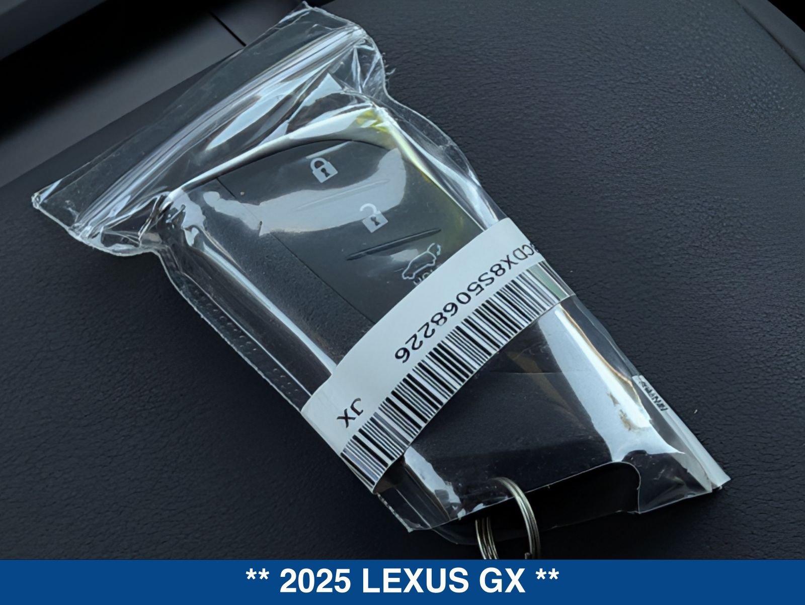 Used 2025 Lexus GX 550 w/ Accessory Package (Z1) AWD/4WD image 64