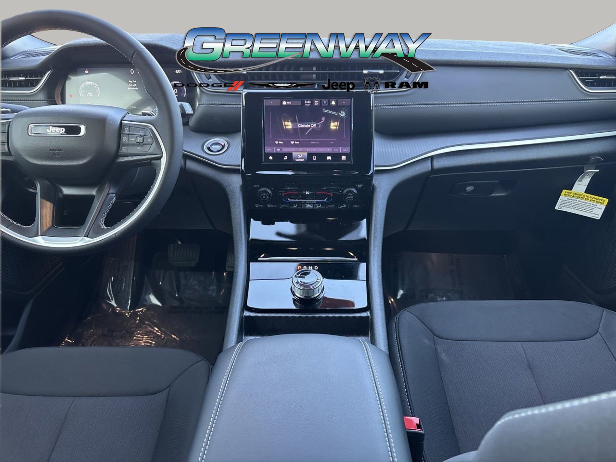 New 2025 Jeep Grand Cherokee Laredo image 13