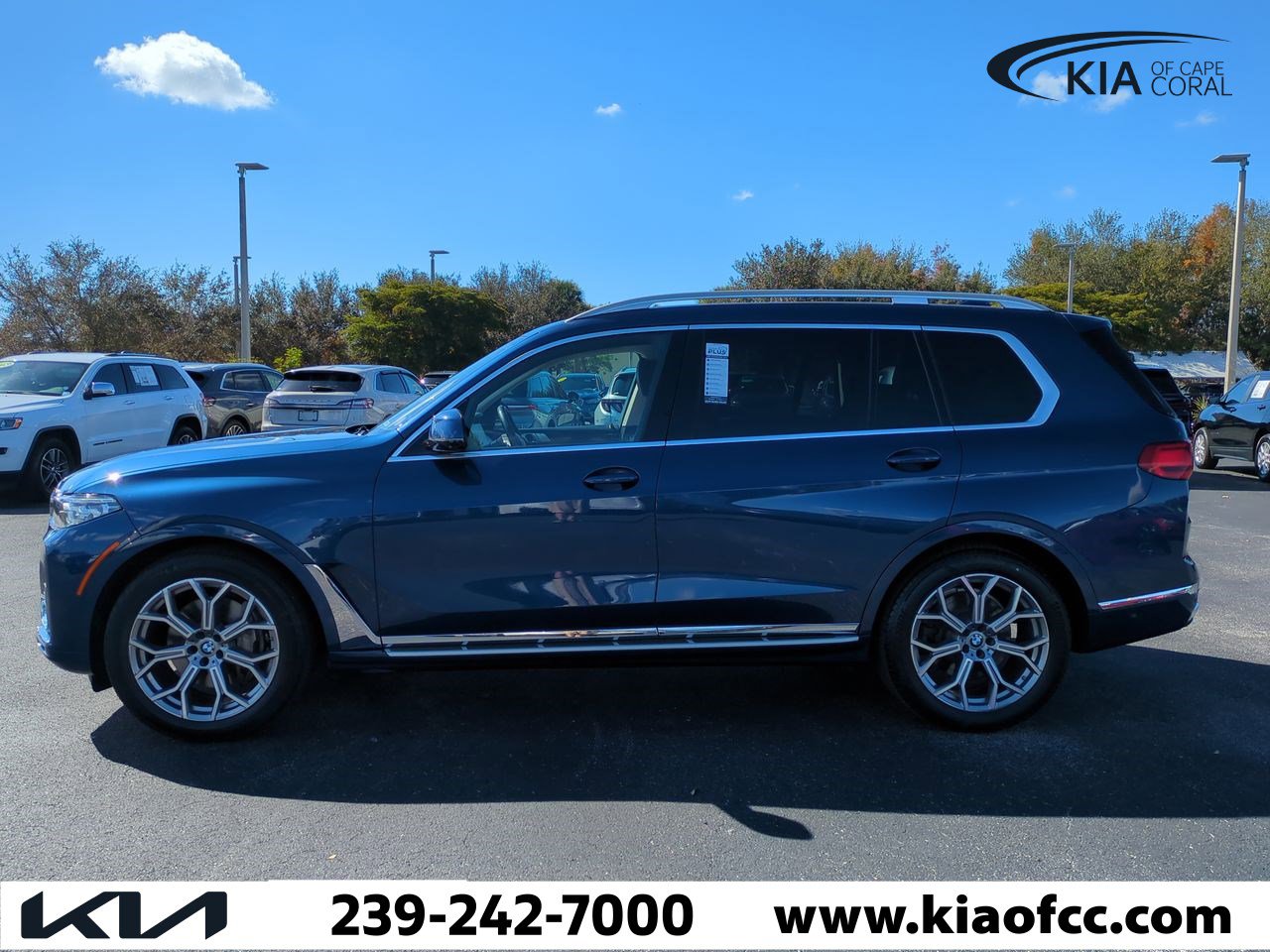 Used 2022 BMW X7 xDrive40i w/ Executive Package image 8