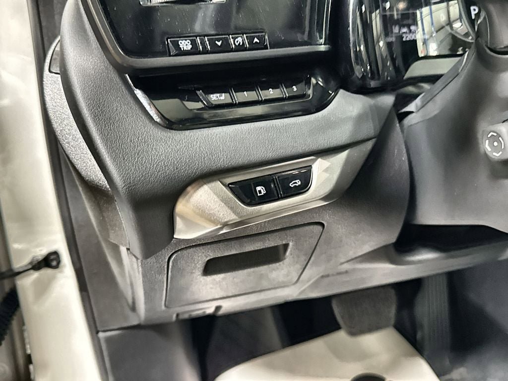 Used 2024 Lexus RX 350 Premium w/ Convenience Package FWD image 16