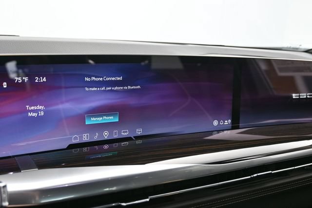 New 2026 Cadillac Escalade ESV Luxury w/ LPO, Radiant Package AWD/4WD image 24