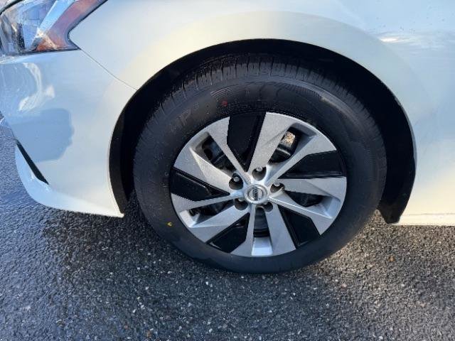 Used 2019 Nissan Altima 2.5 S image 11