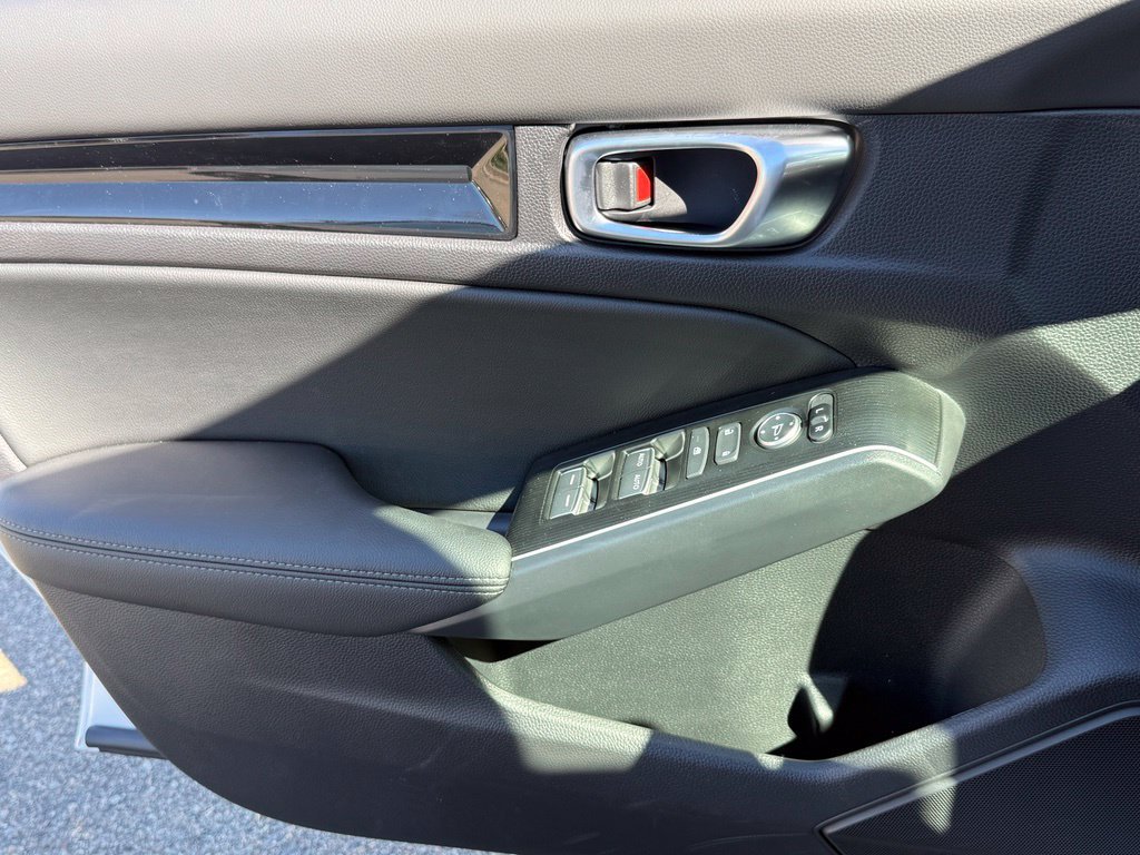 Certified 2026 Honda Civic Sport Touring image 28