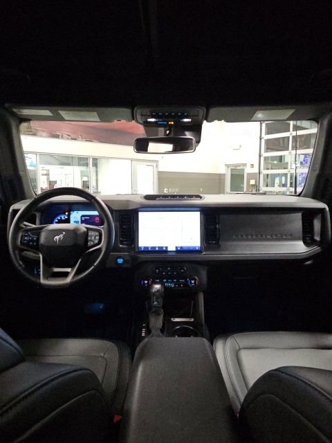 Used 2024 Ford Bronco Everglades image 28