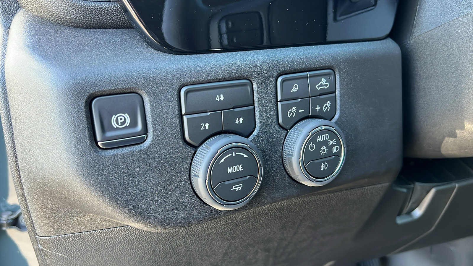 New 2026 Chevrolet Silverado 2500 LT w/ All Star Edition image 30