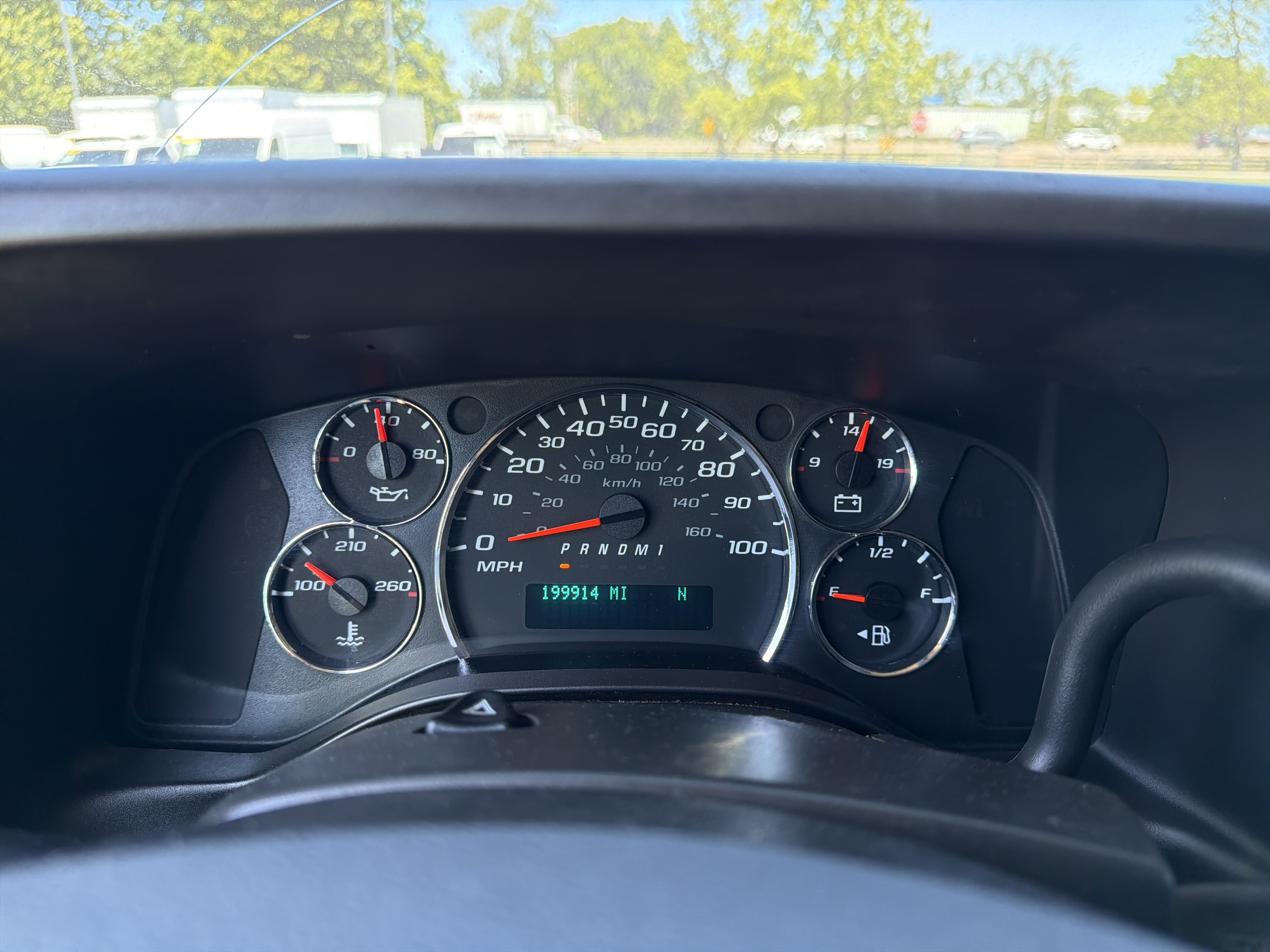 Used 2018 Chevrolet Express 2500 Extended RWD image 16