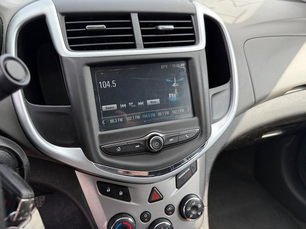 Used 2017 Chevrolet Sonic LT FWD image 17