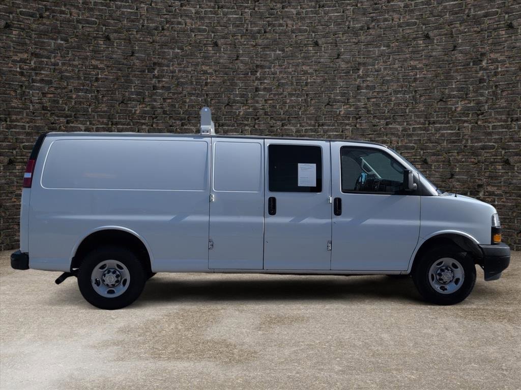 Used 2021 Chevrolet Express 2500 Extended w/ Driver Convenience Package image 3