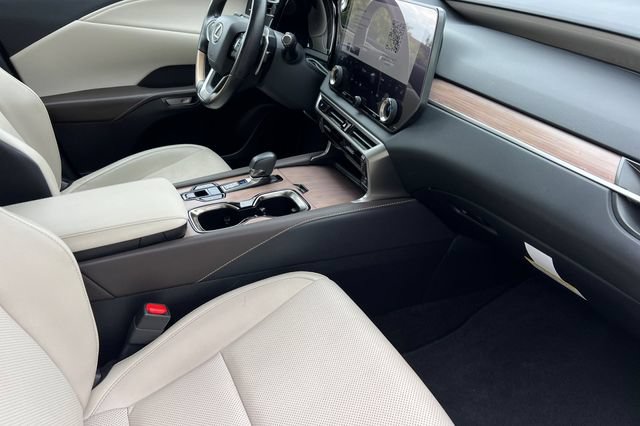 Used 2024 Lexus RX 350 Premium w/ Cold Area Package FWD image 18