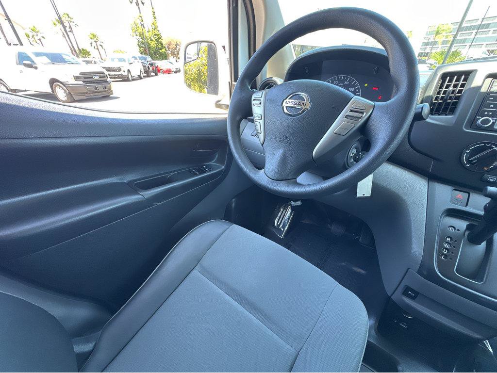 Used 2020 Nissan NV200 SV w/ Back Door Glass Package FWD image 18