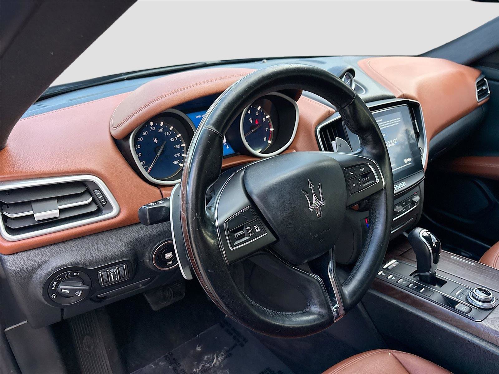 Used 2018 Maserati Ghibli S Q4 AWD/4WD image 9