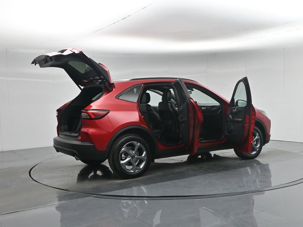 Used 2025 Ford Escape ST-Line Select image 6