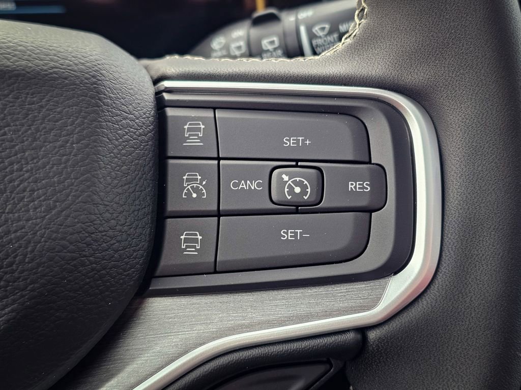 New 2025 Jeep Wagoneer Series III image 27