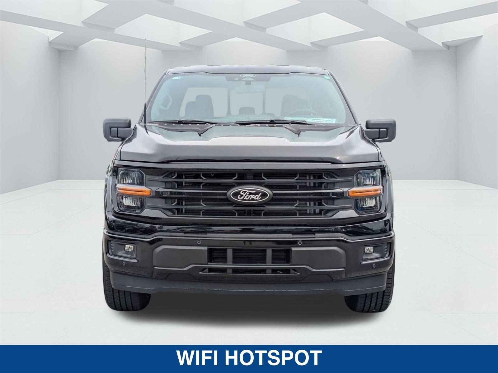 New 2025 Ford F150 XLT w/ Equipment Group 303A High image 9