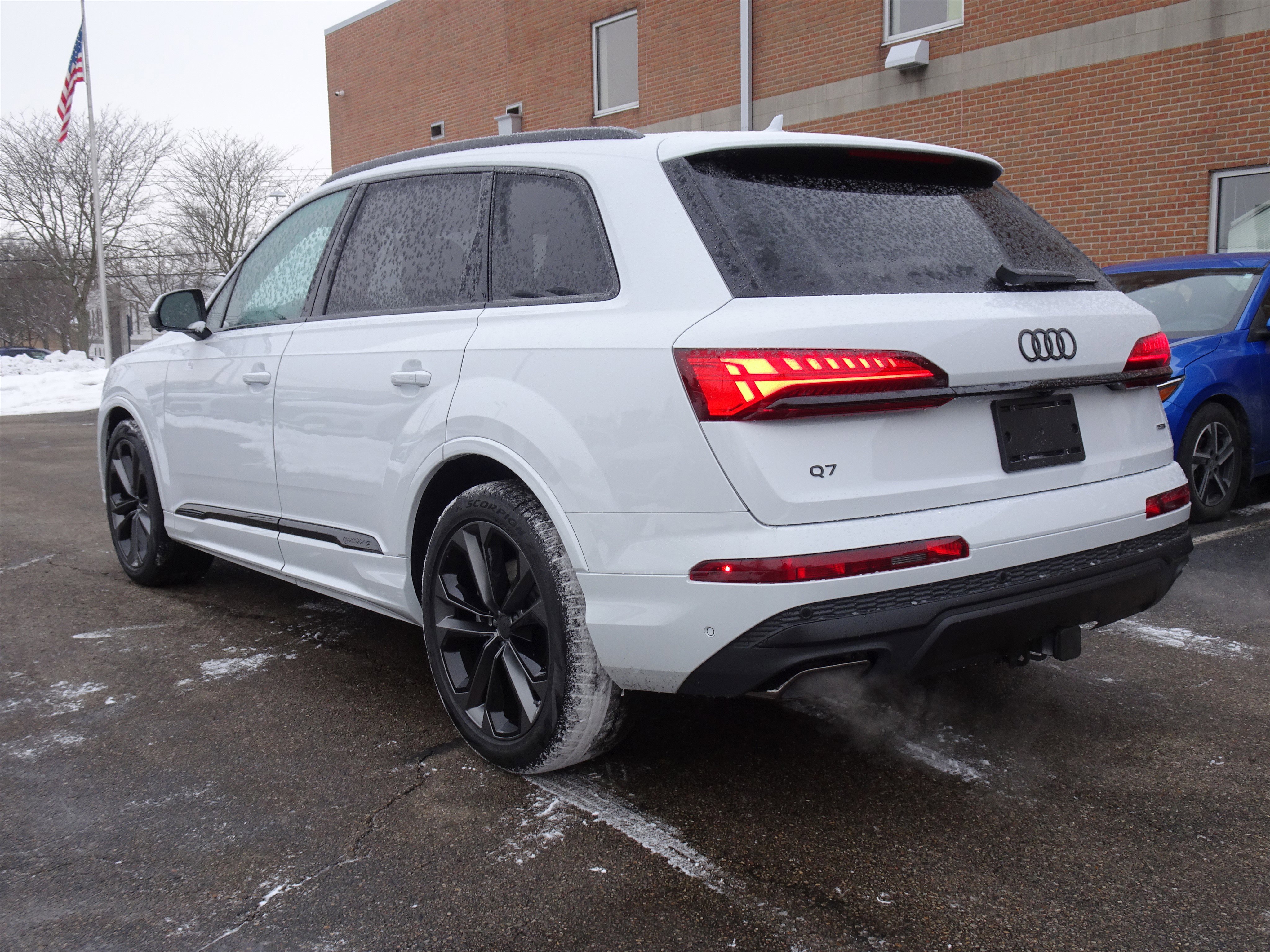 New 2026 Audi Q7 3.0T Premium Plus AWD/4WD image 3